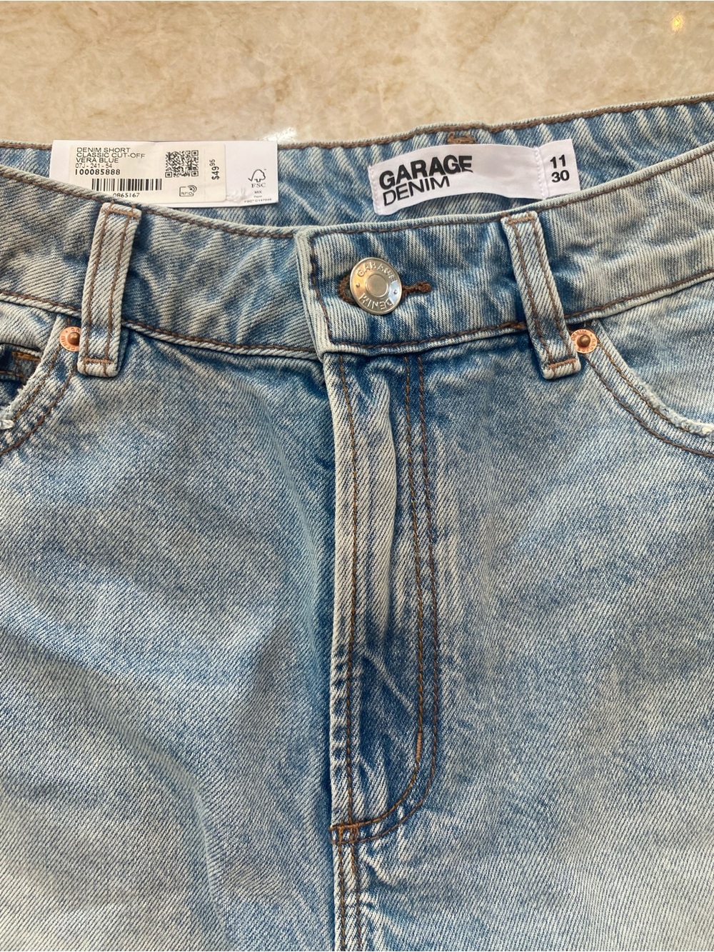 New Garage Denim Shorts - classic cut-off Vera Blue Size 11
